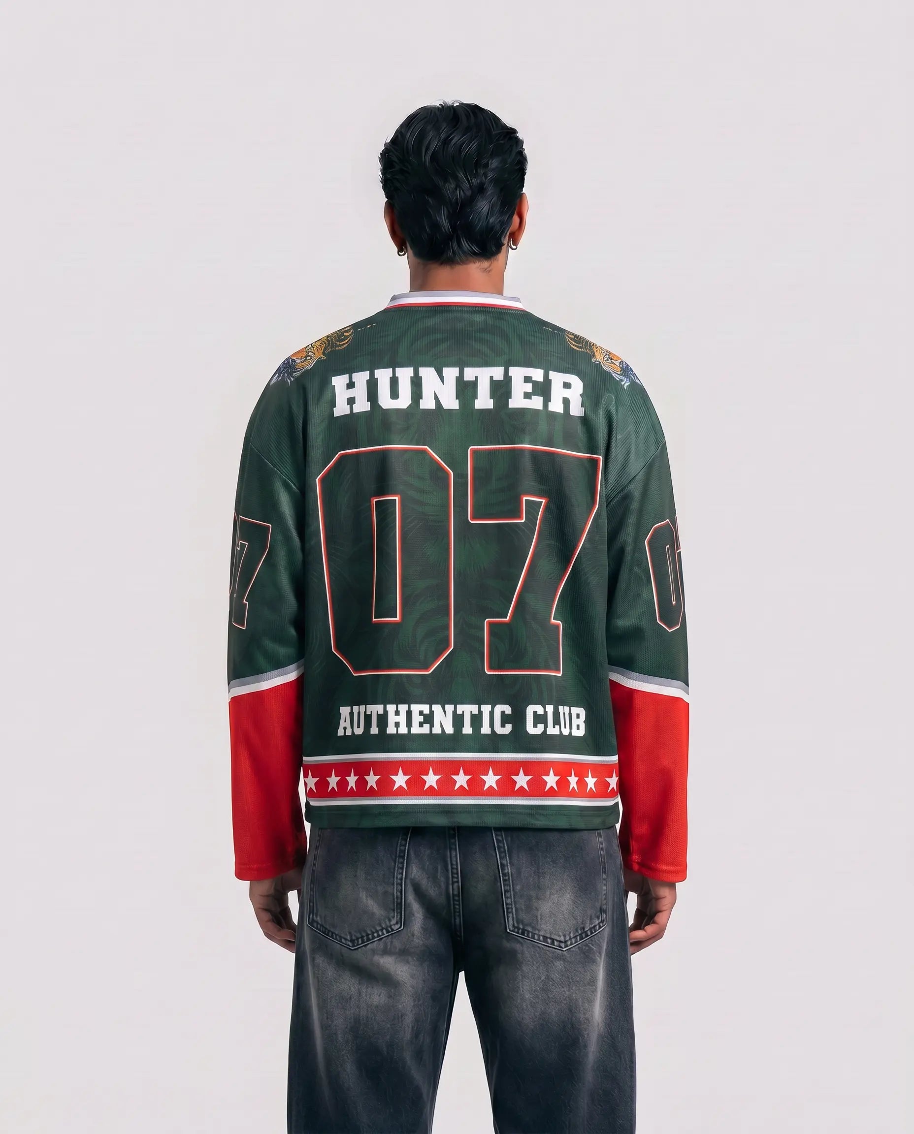 THE HOLY HUNTER